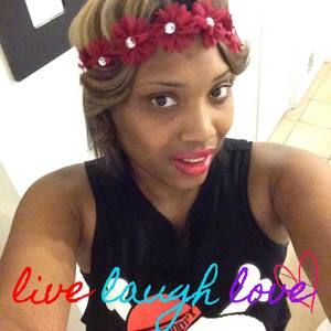 Meet your Posher, Ebony